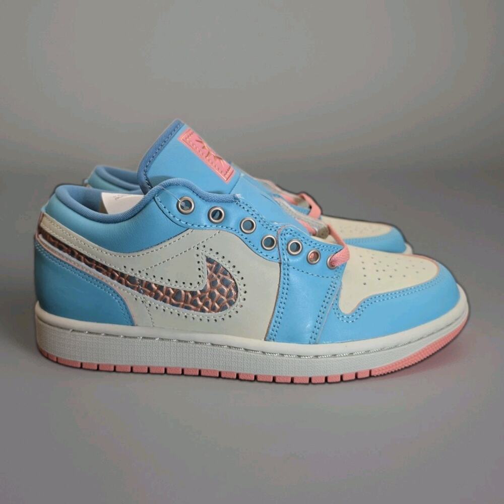 Size 6.5 - Air Jordan 1 SE Low Somos Eternos